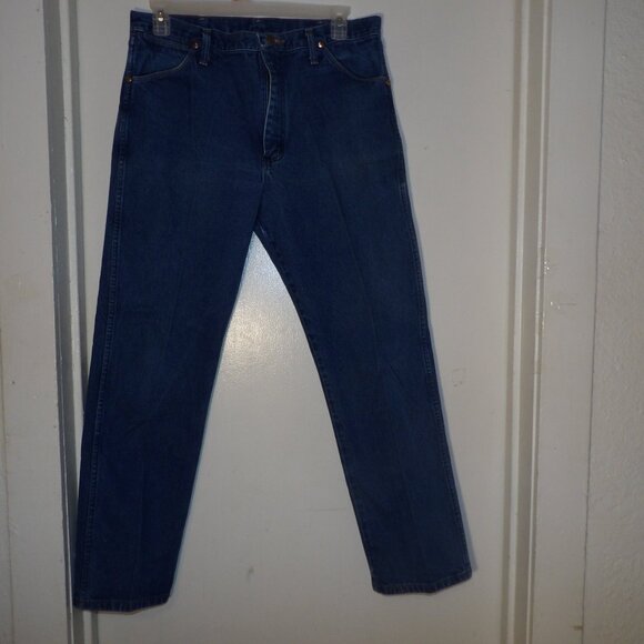 Wrangler Other - Wrangler Premium Straight Leg Jeans Sz 38 X 31